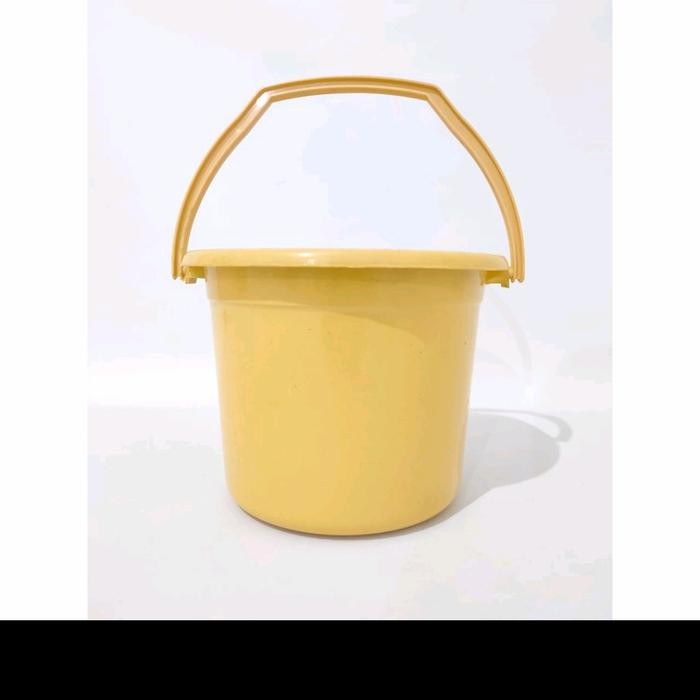 Ember 1/2 galon Dop-Tempat sabun-Ember kecil masih ready