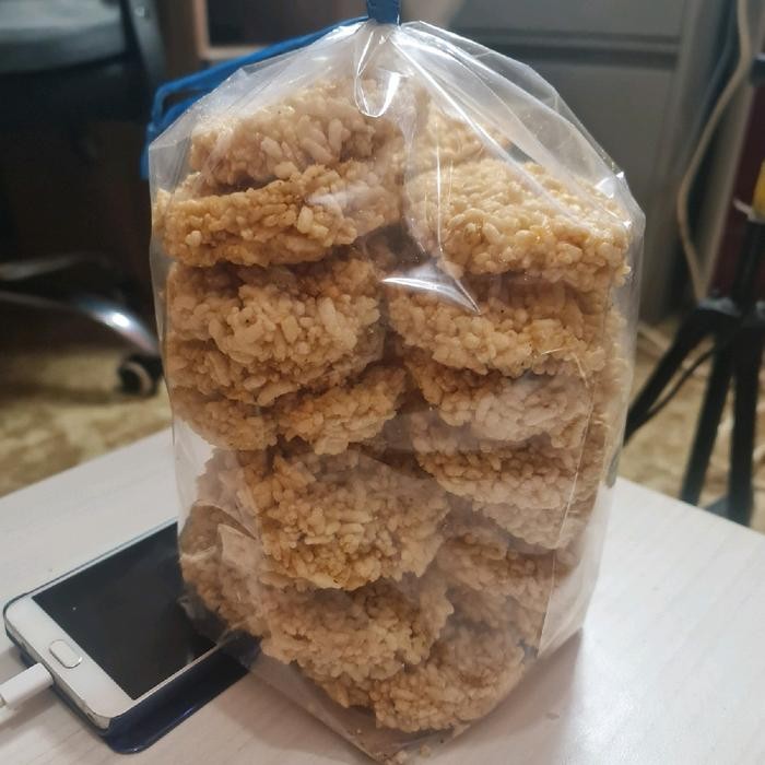 

RENGGINANG MATANG TERASI UDANG KHAS CIREBON KEMASAN 500 GRAM Goreng Asin