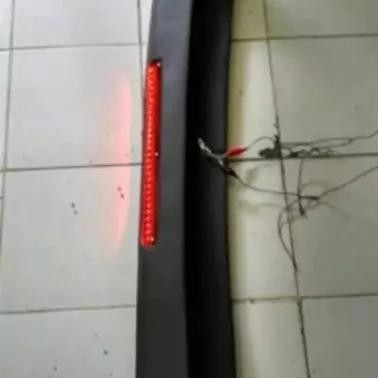 Spoiler Mobil Timor/ Topi Belakang Mobil Timor
