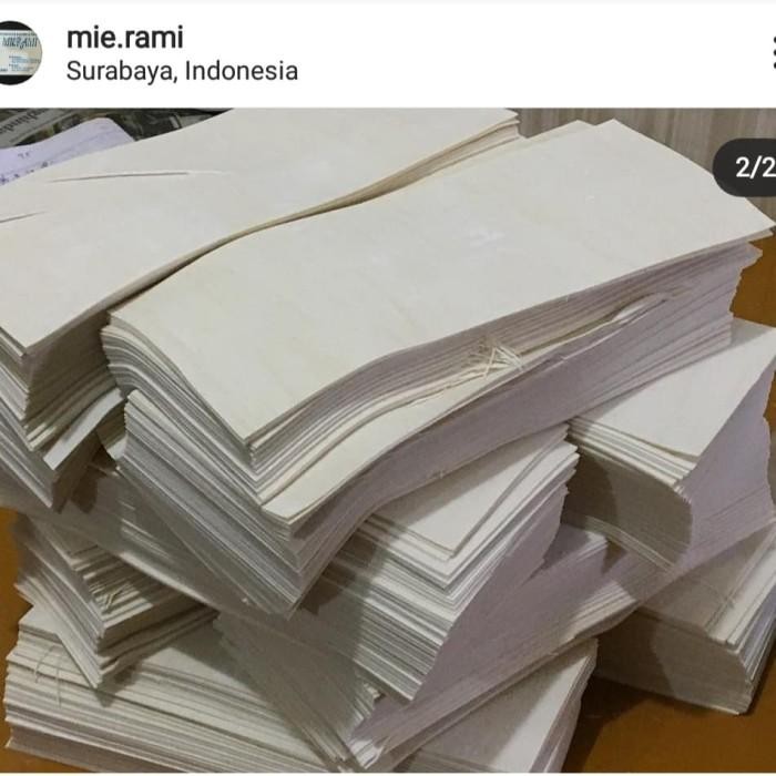 

(Expert) Kulit Samosa 8x28 cm berat 1000gram