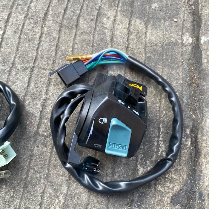 Holder Saklar Thunder Saklar Kanan Kiri Suzuki Thunder 125 New Set Kanan Kiri Motorcycle