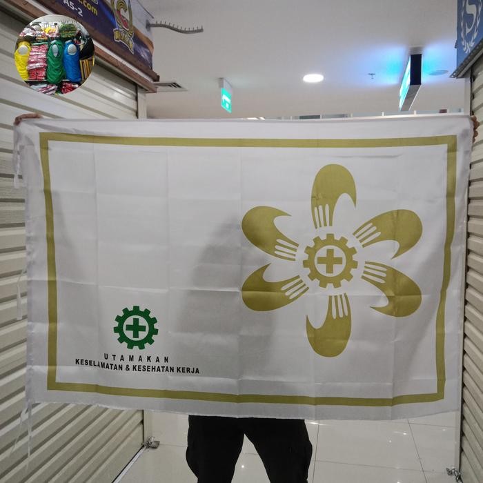 bendera kesalamatan kerja gold bendera safety BENDERA SKM3 BAHAN SATIN PREMIUM