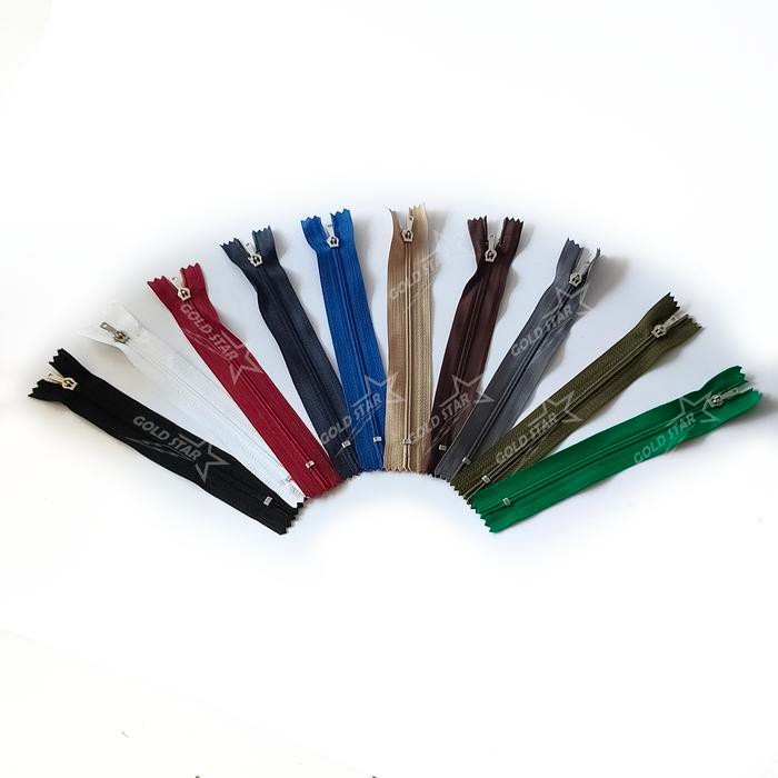 

Resleting Celana YEE 15cm Isi 10 Lusin Zipper Nylon YEE rok 6