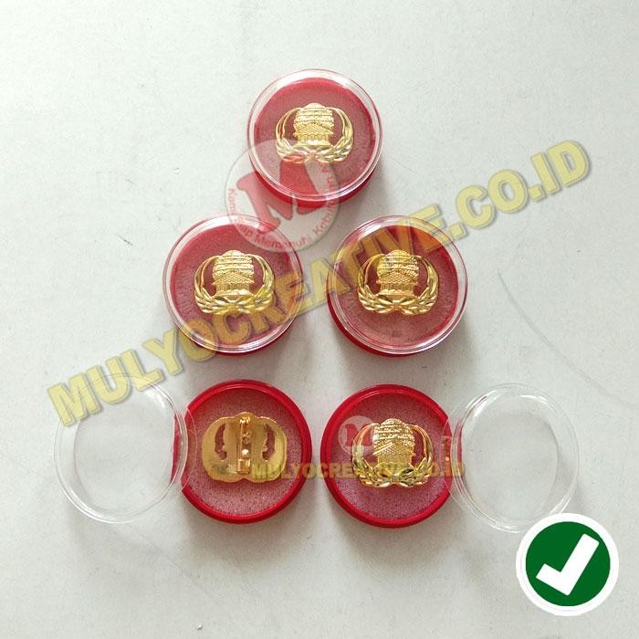 

Pin Dan Box Pin Warna Merah - Pin Korpri Pengait Peniti PREMIUM