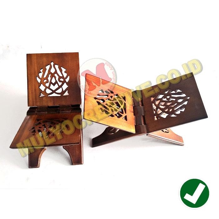 

Tatakan Al Quran Rekal Al Quran Ukir Dudukan Rehal Quran Ukr. Besar PREMIUM