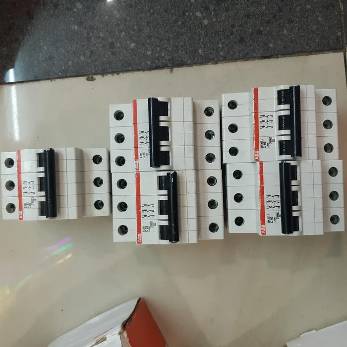 Mcb 3P 25A 32A 40A Abb