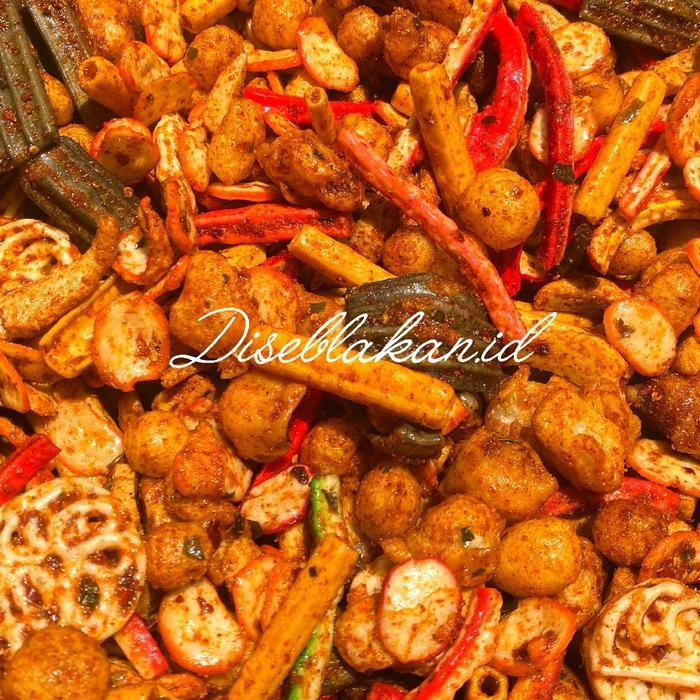 

Seblak Mix/Seblak Campur/ Seblak Pedas Daun Jeruk Kemasan 1Kg