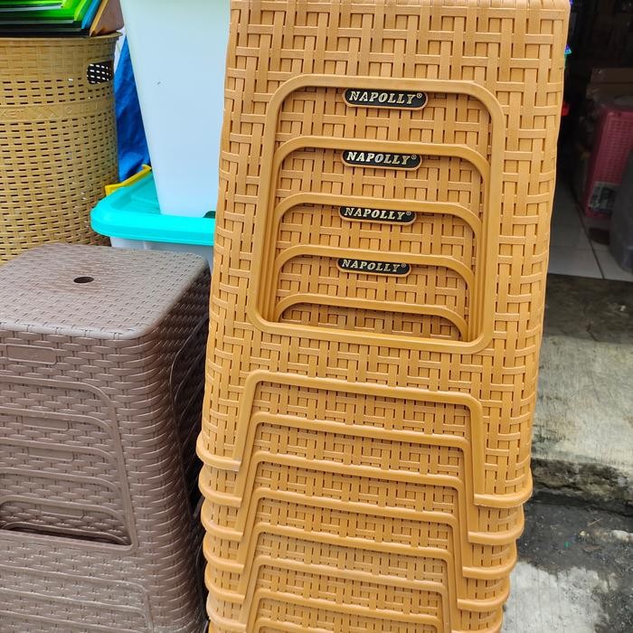 PREMIUM Kursi Plastik Baso Napoli Anyaman