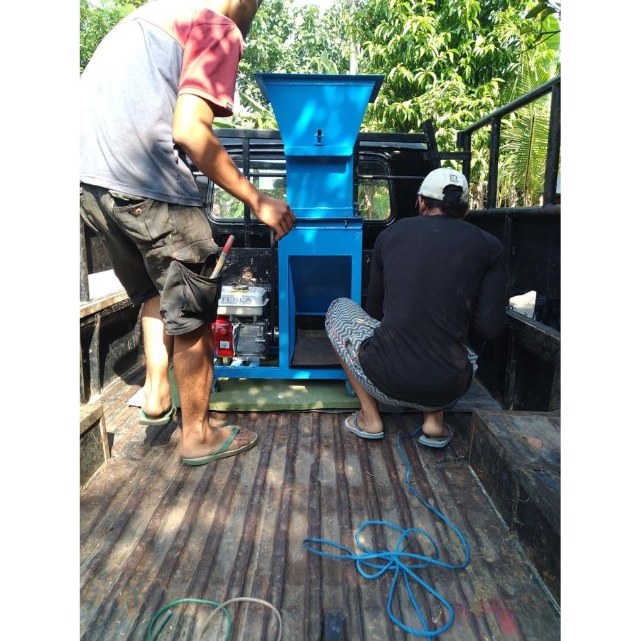 Mesin Penggilingan Kotoran Kambing Ayam Sapi Kohe untuk Kompos