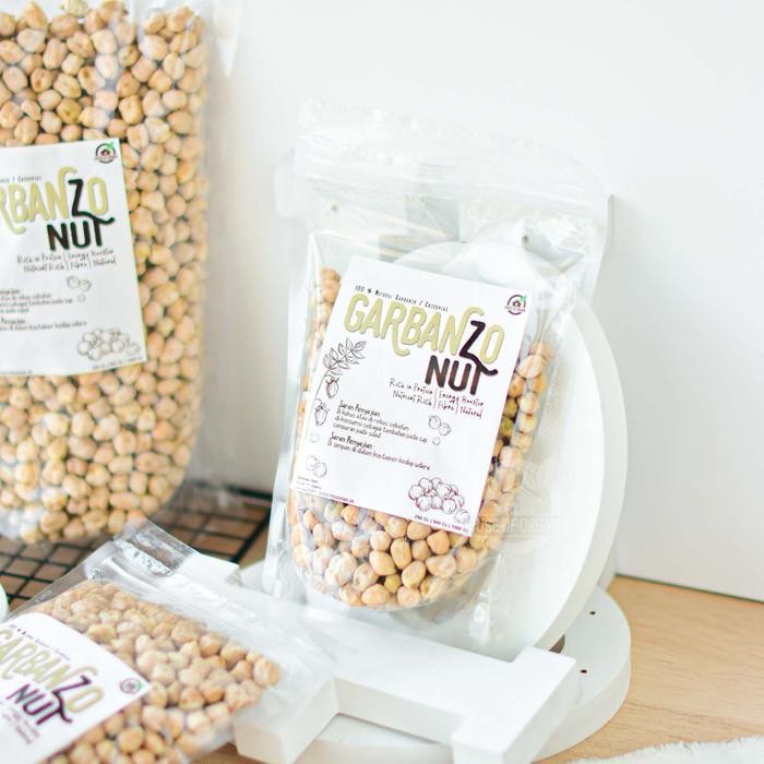 

IOI2 Garbanzo Nuts / Chick Peas (Kacang Arab) 250 Gr