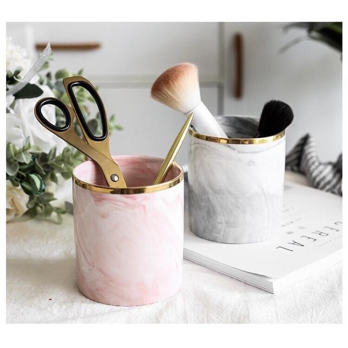 

Makeup Brush Holder / Tempat Kuas Keramik / Tempat Pulpen