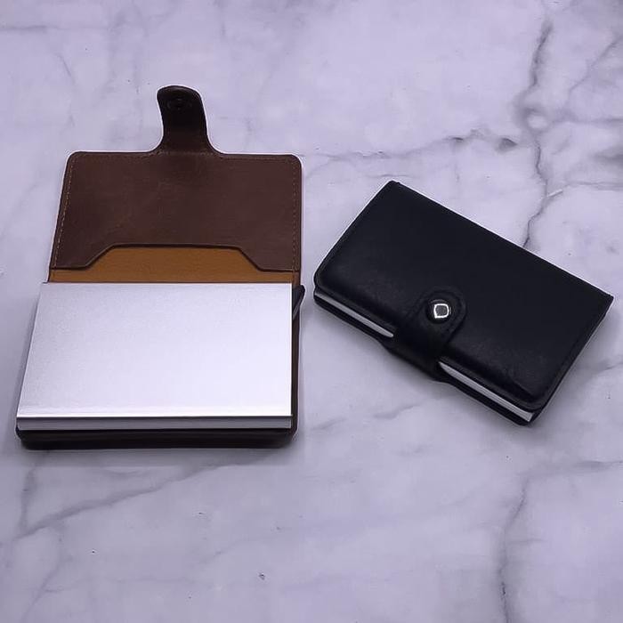 

Tempat Kartu / Dompet Kartu / Smart Card Holder Leather -Hitam -Coklat