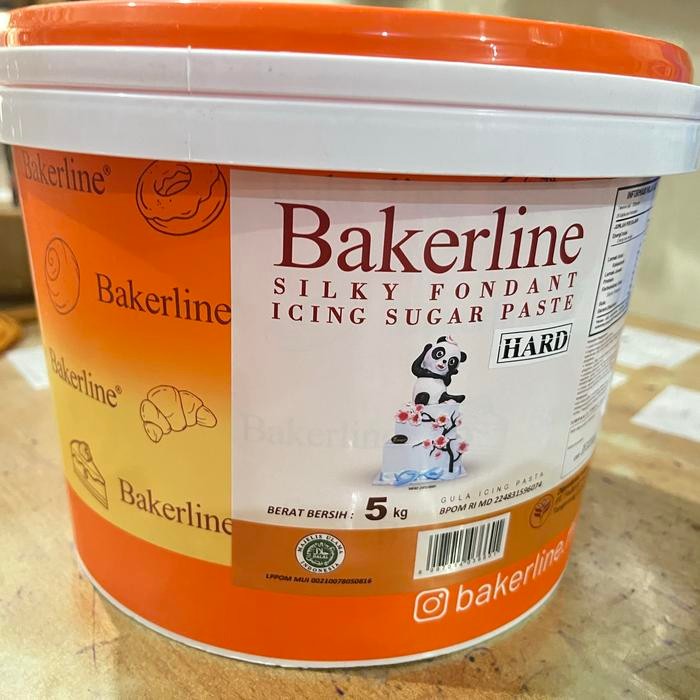 

Bakerline Silky fondant 5kg pail white putih icing fondant