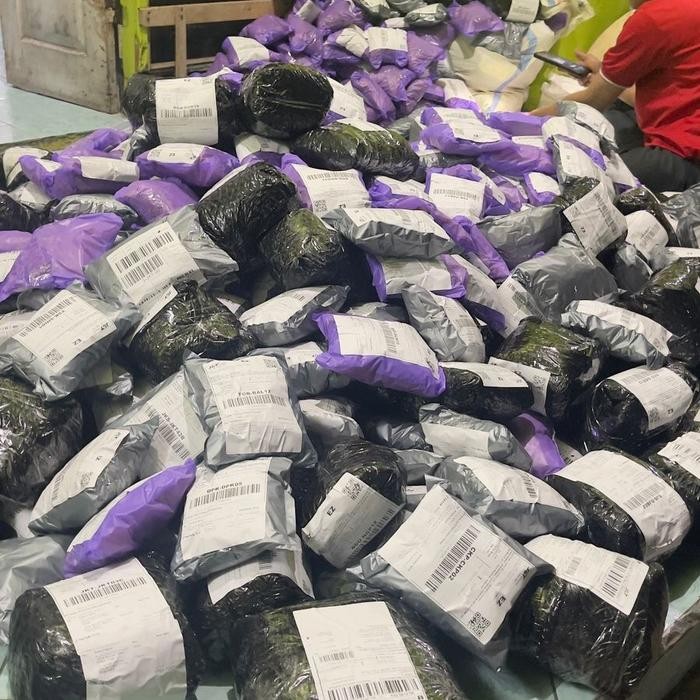 

1 KG MAKARONI BANTET PEDAS JERUK - 100% TIDAK KERAS CAMILAN FOOD