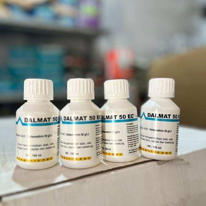 Petkit Mart - Dalmat Obat Kutu 50 Ec 100Ml Dalmat Obat Kutu Hewan