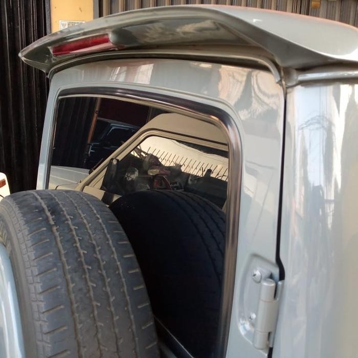 spoiler jimny trepes suzuki ducktail