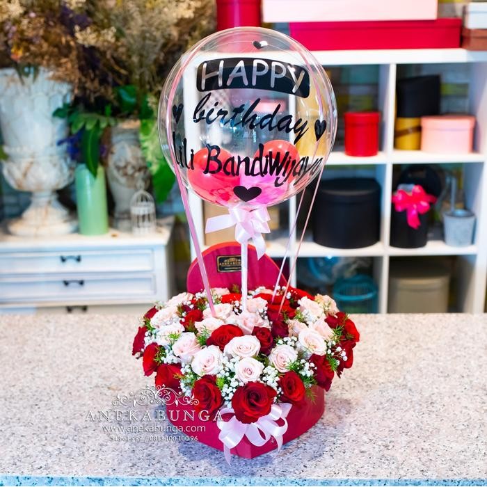 

Terlaris AnekaBunga Rangkaian Bunga Asli Balon Kado Birthday Ulang Tahun dengan Tulisan Personal