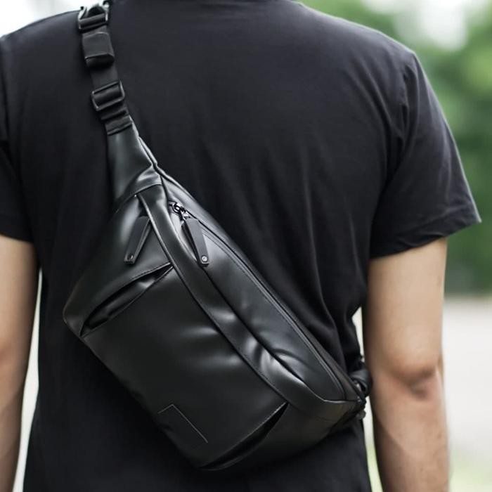 

LB130 Waist Bag Evho Arc / Tas Selempang Pria / Tas Bahu Waterproof Waistbag HEMAT