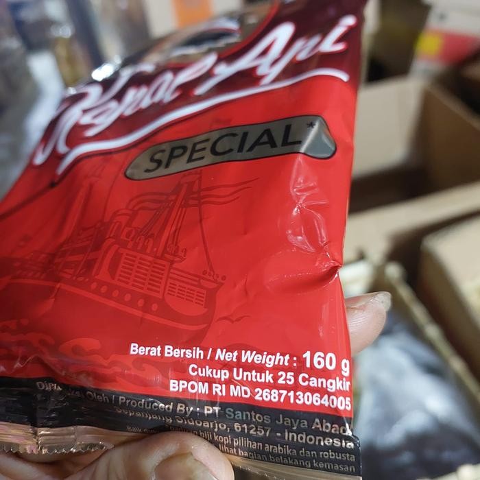 

Kopi Bubuk Kapal Api Spesial / Merah 150 Gram