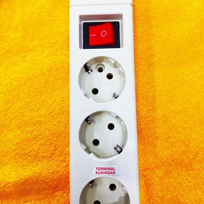 Stop Kontak 3 Lubang + Saklar Uticon