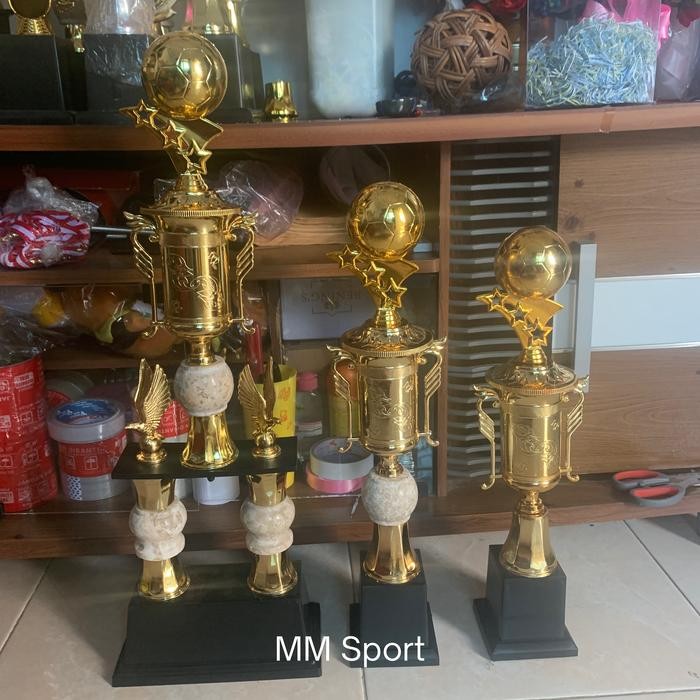 Piala Trophy Bola - Futsal 1 Set Juara 123