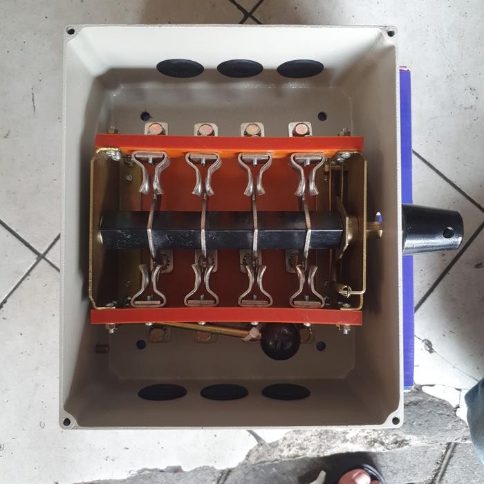 HANDLE / CAM STARTER / OHM SAKLAR SAKELAR GZ 4POLE PISAU 125A 125 A *