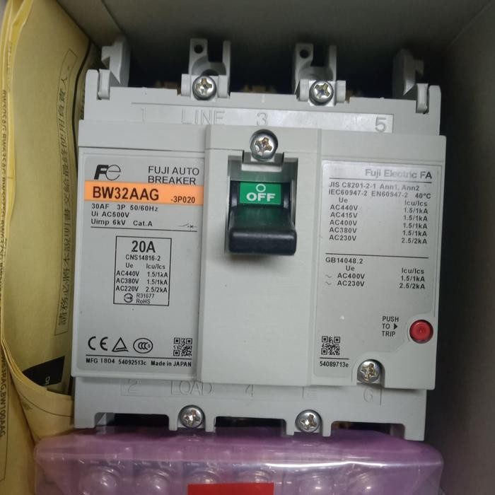 MCCB FUJI AUTO BREAKER BW32AAG 3P 20A FUJI