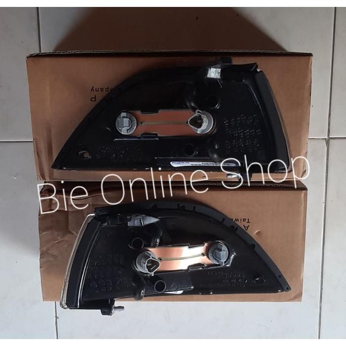 LAMPU SEN SAMPING CORNER LAMP USDM COROLLA TWINCAM AE92 EE90