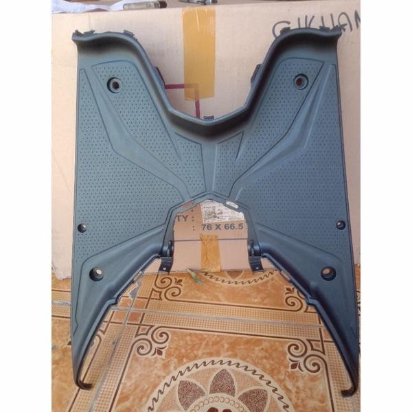 DEK ATAS/PIJAKAN KAKI VARIO 125 OLD