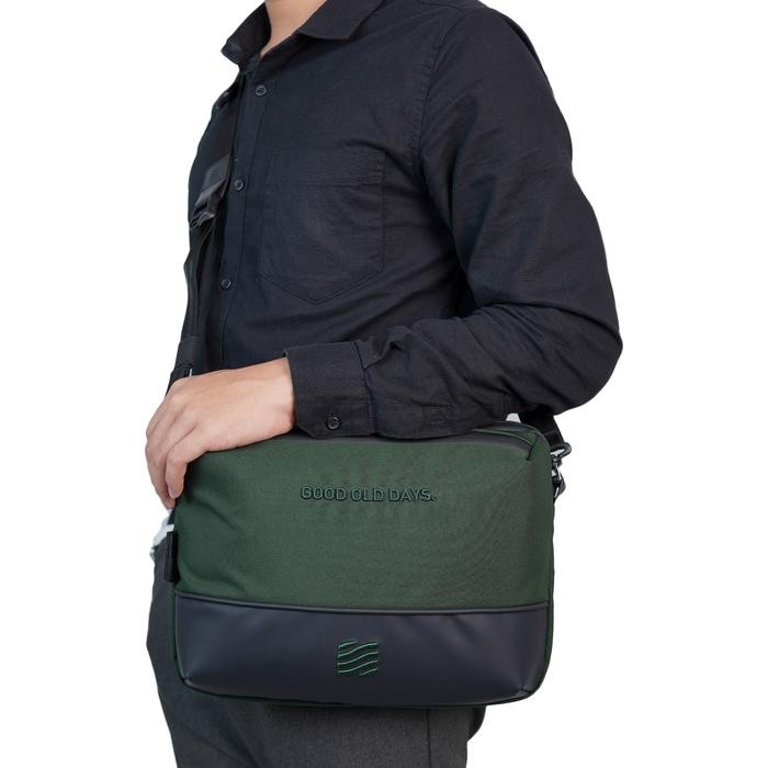 Evho Digris Army Tas Slingbag Tablet/iPad 11 Inch Waterproof Stylish