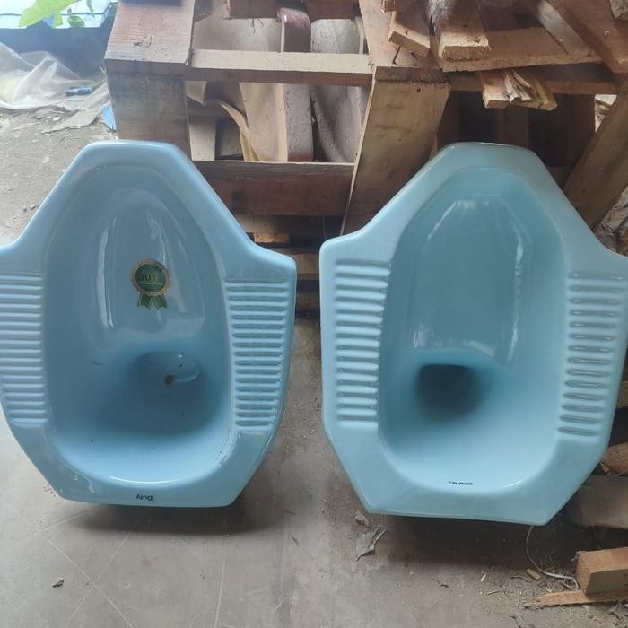 kloset jongkok merk duty