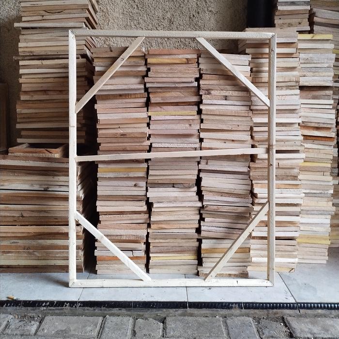 

Kanvas Lukis/ Media Lukis Uk. 80 X 100 X 3.5 Cm Warna Putih