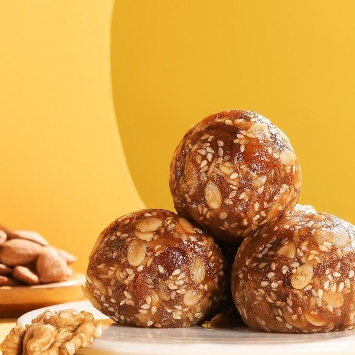 

New Filling mooncake gocin mixnut vegan filling kue bulan China mooncakee Ready