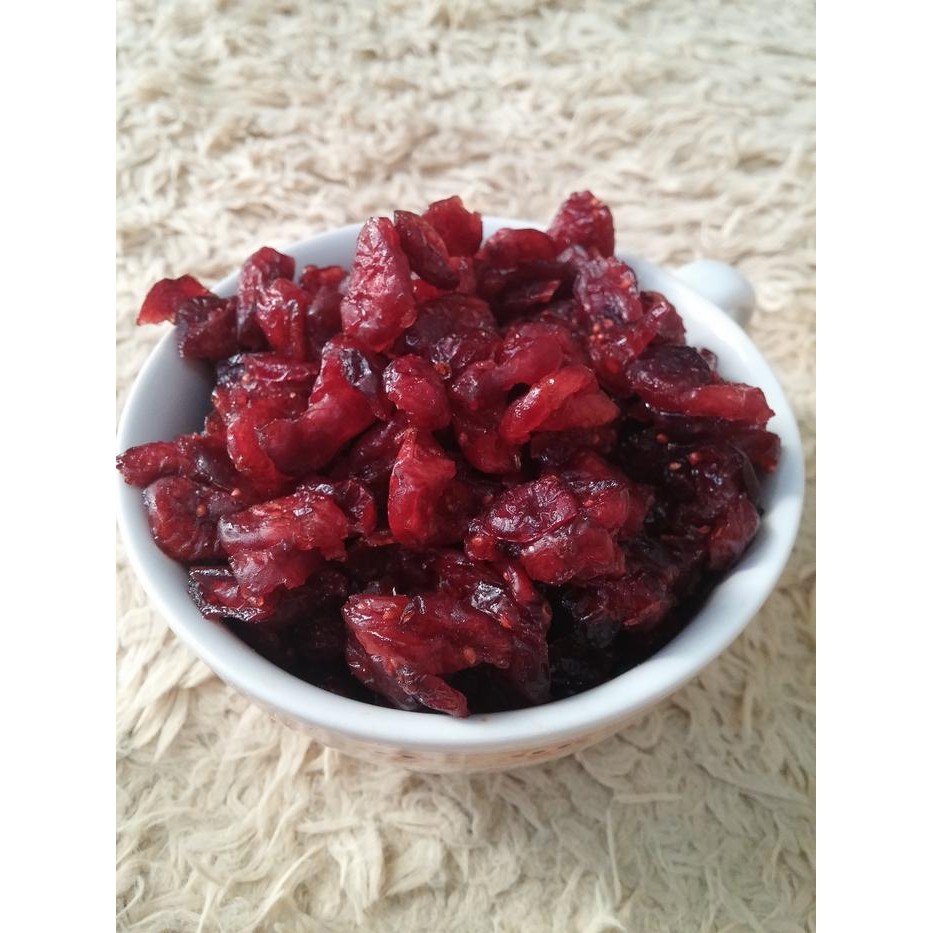 

DRIED CRANBERRY 500 GRAM / CRANBERY KERING / CRANBERRIES / KRENBERRY