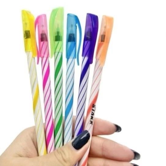 

New Pulpen Ulir Lilin Warna Hitam Isi 12 Pcs Motif RANDOM