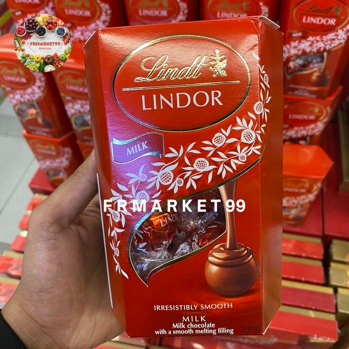 

Neww Lindt Lindor Milk Chocolate Irresistibly Smooth / Coklat Lindor / 200g Terlaris