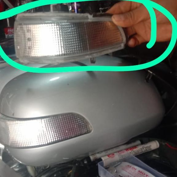 Lampu Sein Spion Harrier