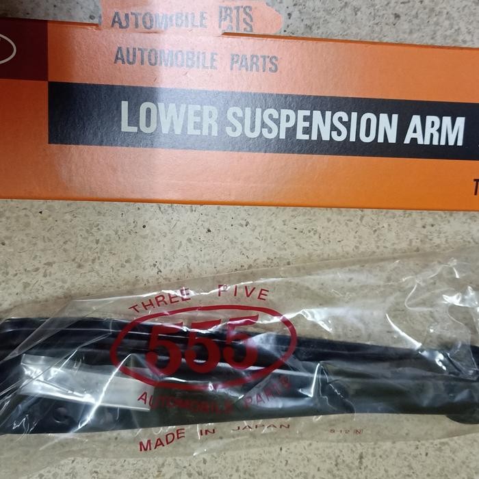 Lower Arm / Ball joint / Sayap Carry 1000 cc ST 100 merk 555 Jepang