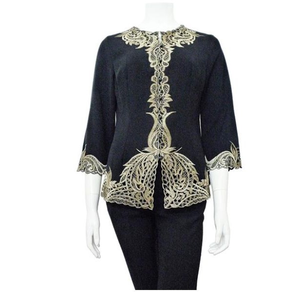 Lyne Halim Blouse Kebaya Hitam Bordir