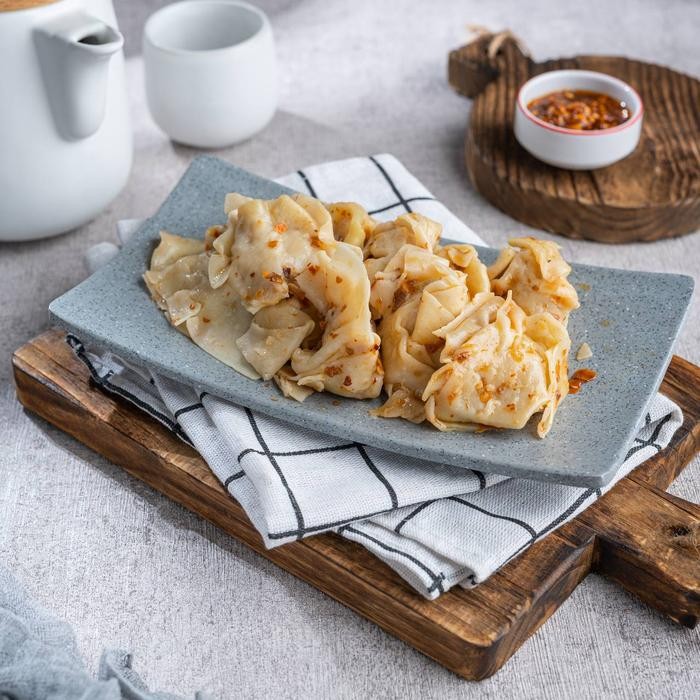 

frozen wonton signature kulit pangsit isi premium stok terbatas