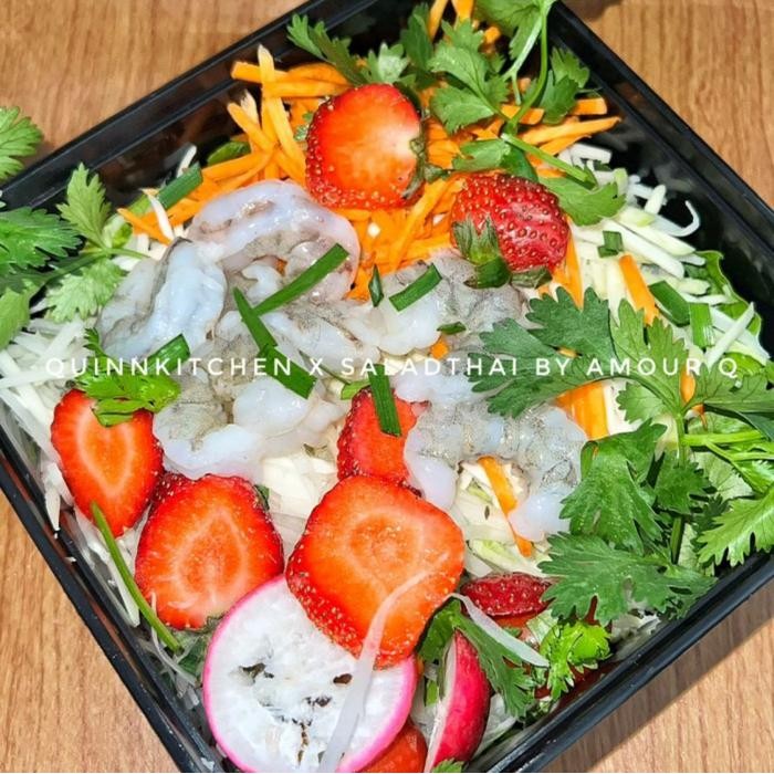 

quinnkitchen salad udang mangga pepaya nanas thailand fresh stok terbatas