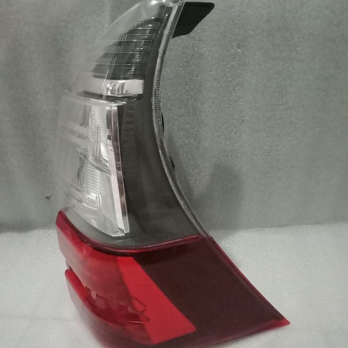 Stoplamp Avanza Veloz 2019 Up Second