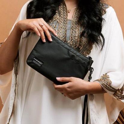 Hand Bag Pria Waterproof Anti Air Dompet Hp Cowok Keren Keninian