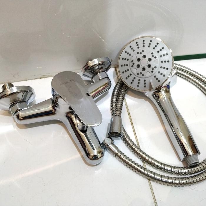 Paloma Voone - Kran Panas Dingin . Kran Bathub .Kran Shower