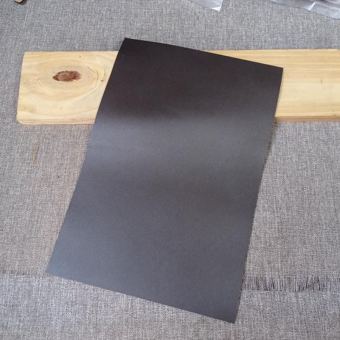 

Pilihan- Leather Sheet - Bahan Kulit Sapi Ukuran A4 - Warna Coklat