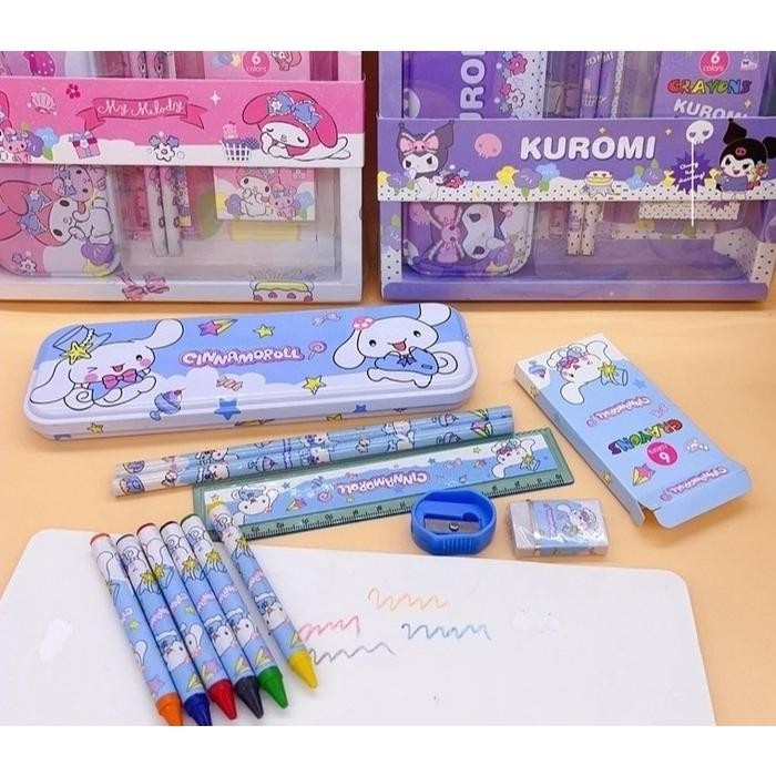 

Bisa E-Katalog! Kotak Pensil Anak Set 7 In 1 Stationery Hadiah Anak Sanrio / Alat Tulis Tempat