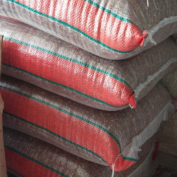 BERAS MERAH 25KG GO PAKAN AYAM BEBEK BURUNG DARA