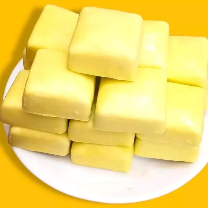Replika tahu kuning mentah ( 1 pcs ) / dummy makanan / Replika makanan / Mainan anak / Edukasi anak