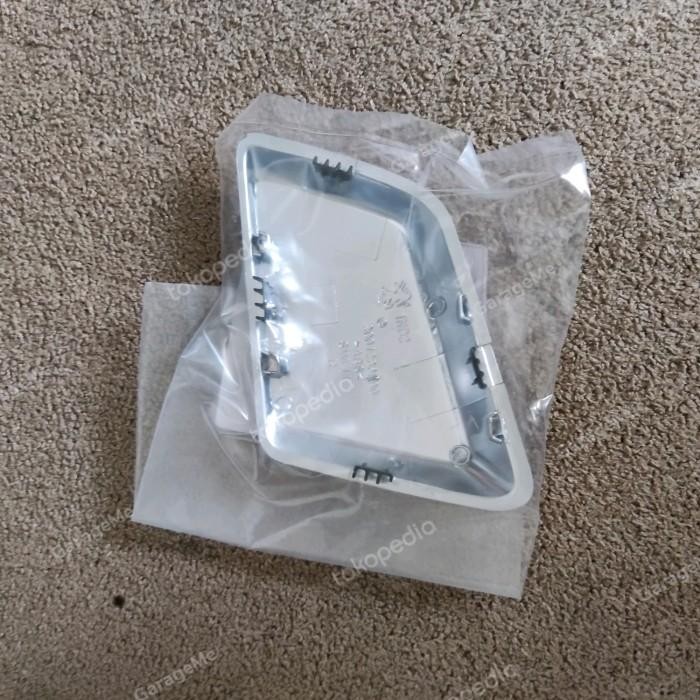 Tutup Peugeot Django Master Rem Original