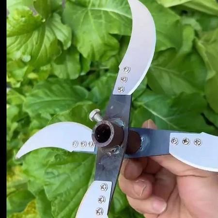 Mesin Penghancur Hijauan Ternak - Chopper Rumput & Sayuran Multifungsi dengan Dinamo Listrik - Untuk